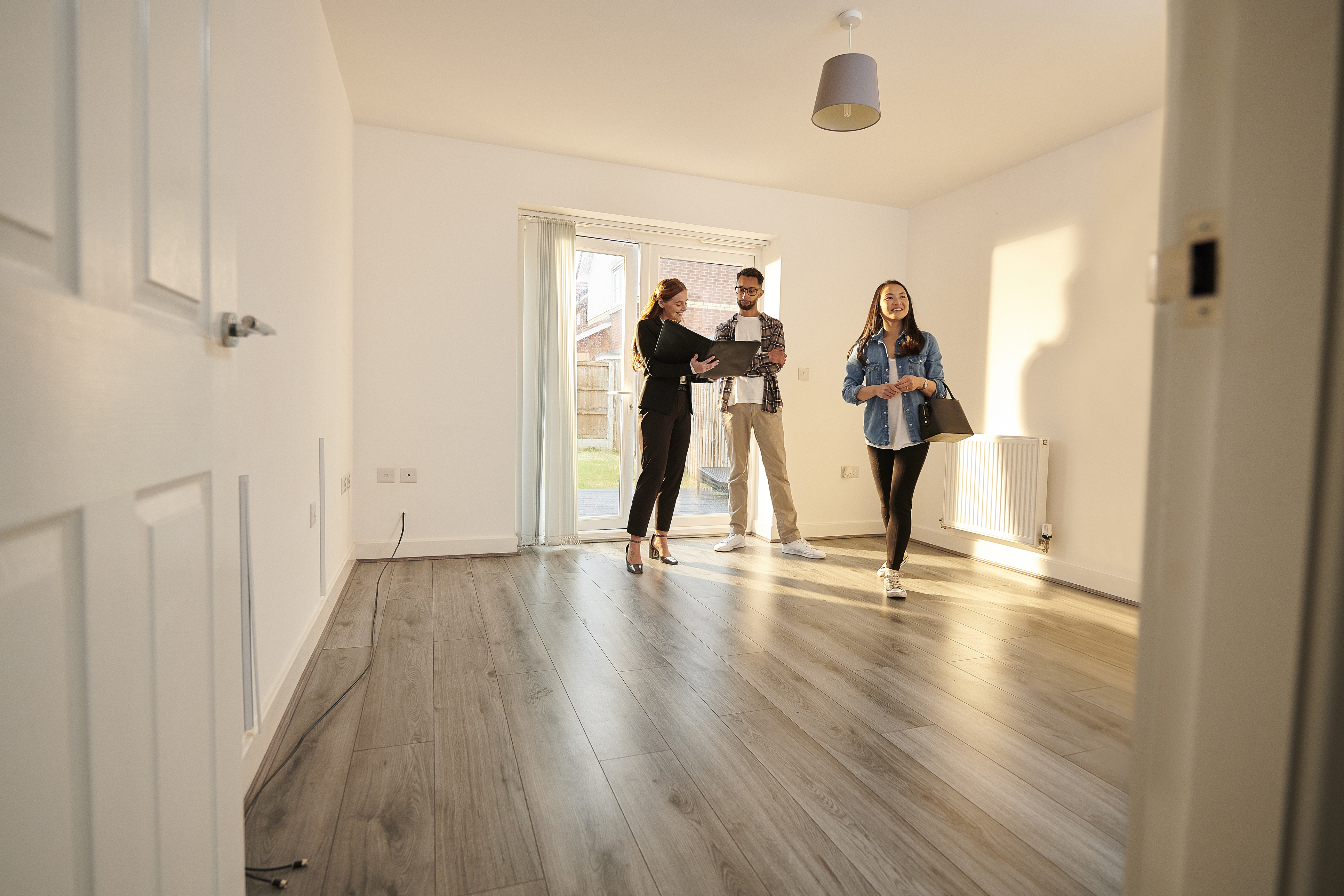 a%20landlord%20conducting%20a%20property%20showing a%20landlord%20conducting%20a%20property%20showing